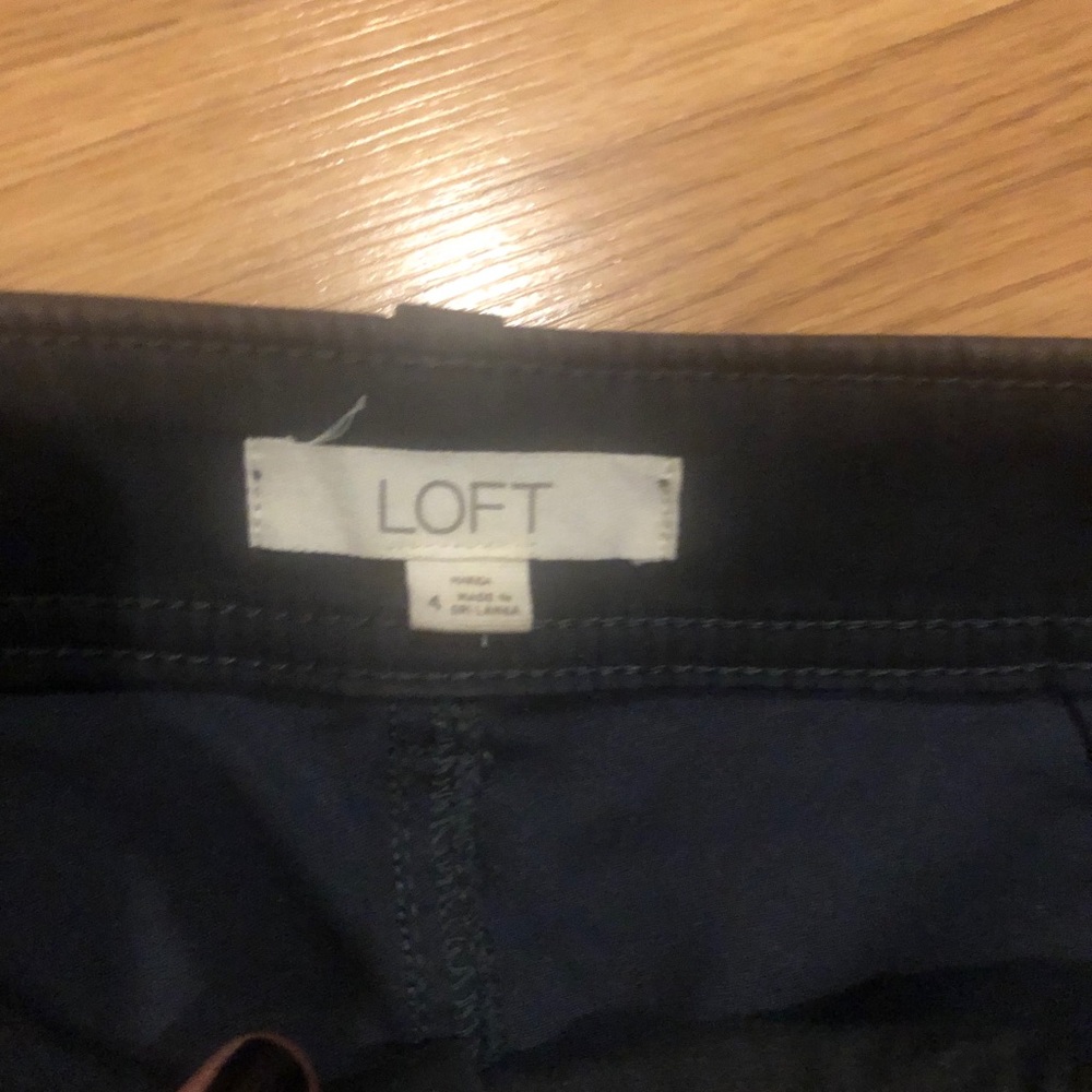 Loft Charcoal Gray Skinny, Low Rise Pants Sz 4 - Picture 2 of 4